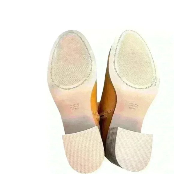 Women's TOMS® Evelyn Zip Boots Size 9.5 Low Calf   Zip Boot in Tan NWOB - Picture 10 of 10